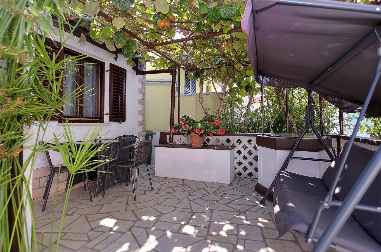 Apartment Mario 2060 Pula Exterior foto